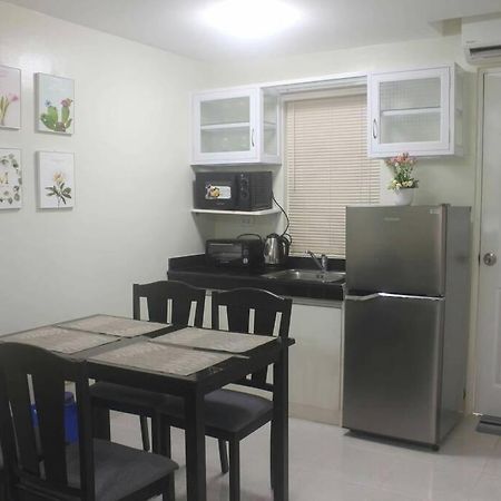 Pontefino Prime Townhouse 4Br With Wifi & Pool Apartment Batangas Exterior photo