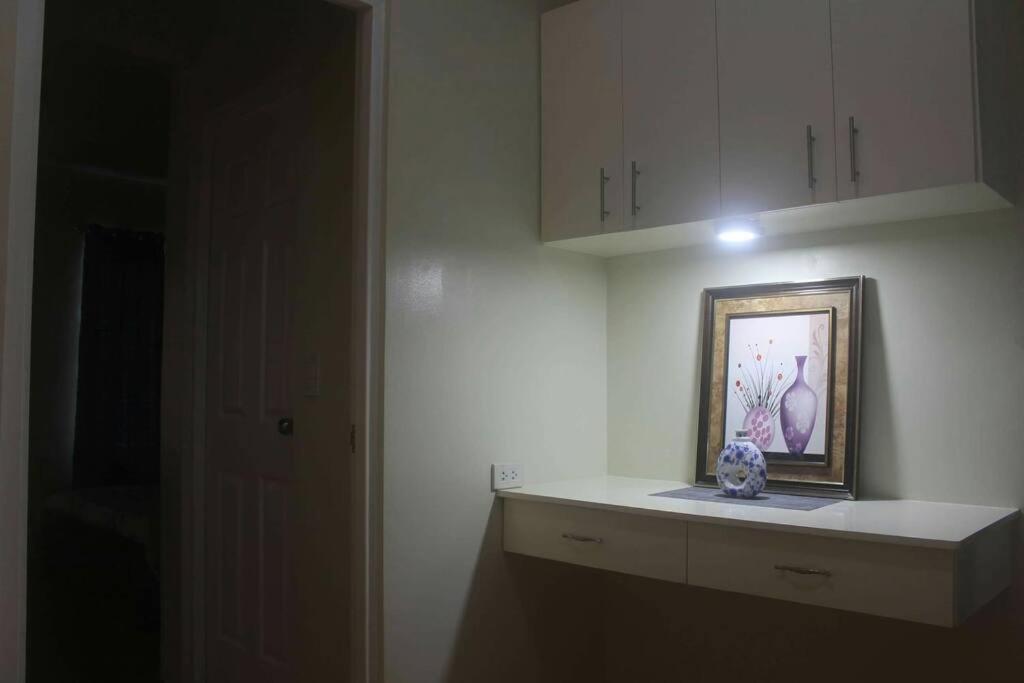 Pontefino Prime Townhouse 4Br With Wifi & Pool Apartment Batangas Exterior photo